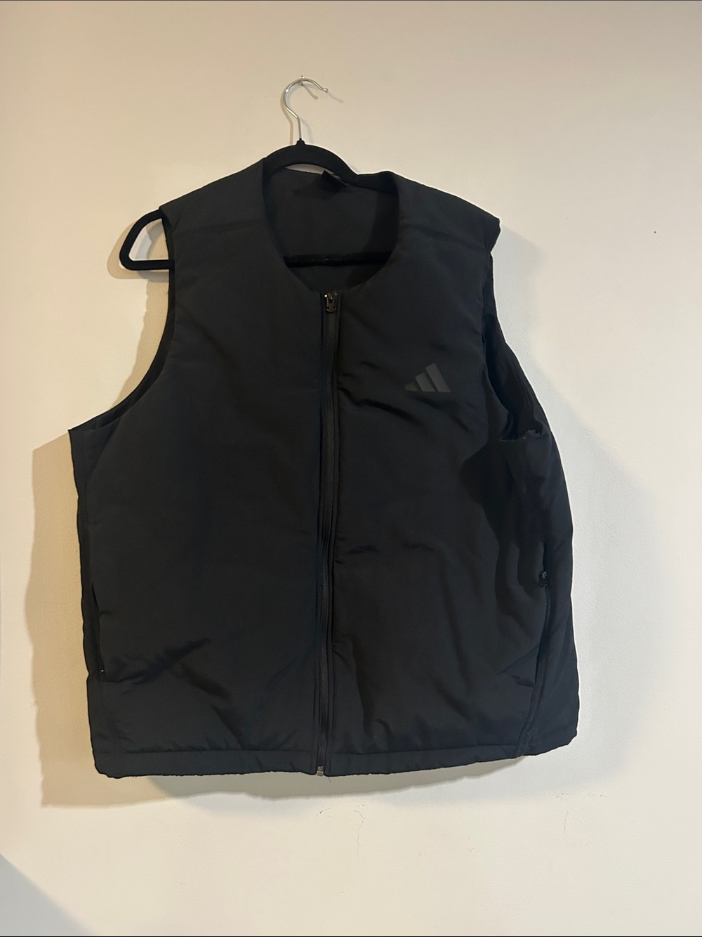 adidas Men’s Black Insulated Zip Vest